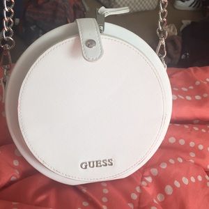Guess Purse !